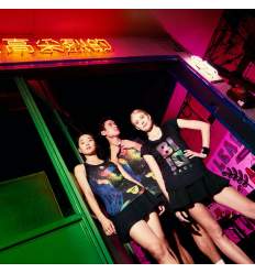 W354073202-BKN BIDI BADU ISELA LIFESTYLE TEE black, neon 2